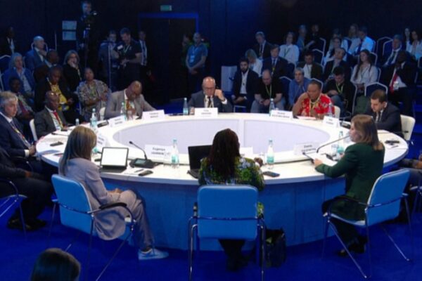 Sesión sobre desarrollo de infraestructura urbana se llevó a cabo en el Foro Rusia-África.