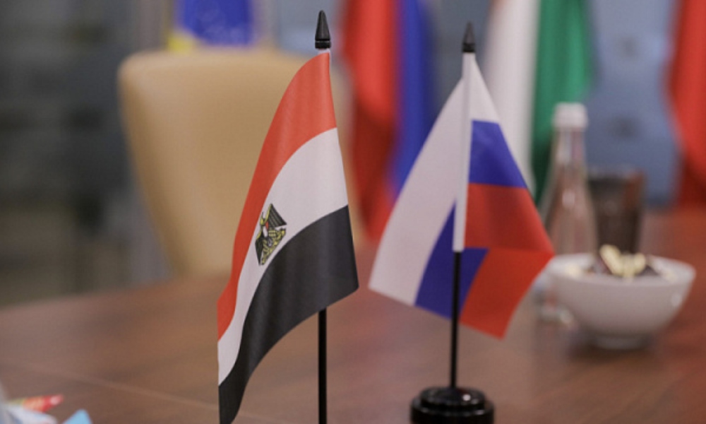 Fortalecer la cooperación entre Rusia y Egipto.