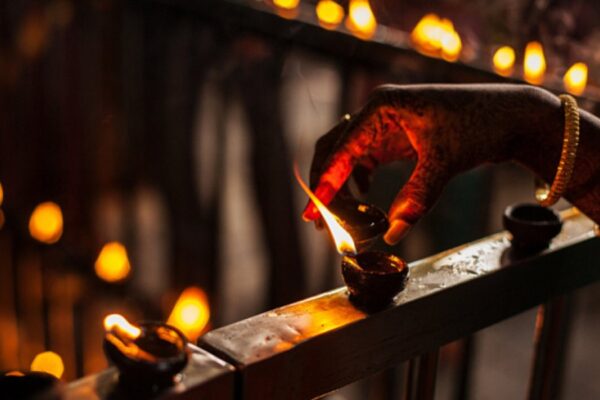 Festival de las Luces en India: lo que necesitas saber sobre uno de los festivales más bellos del mundo.