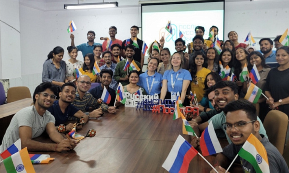 Voluntarios del programa “Embajadores de la lengua rusa en el mundo” visitan la India.