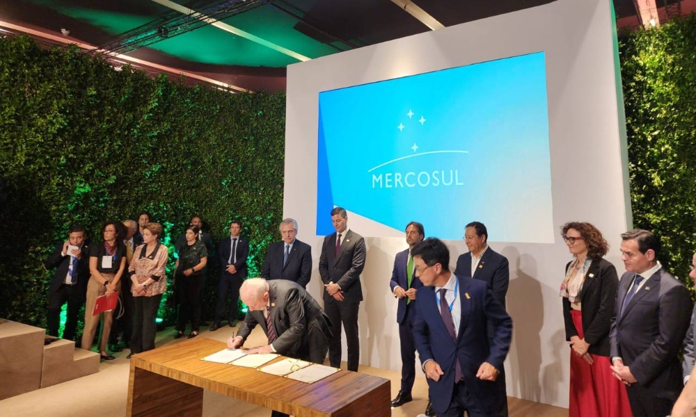 Brasil ratifica adhesión de de Bolivia al MERCOSUR.