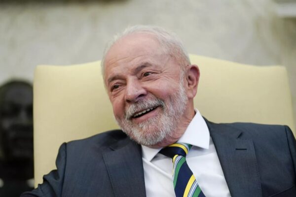 Brasil, la diplomacia de Lula apunta a las Grandes Ligas.