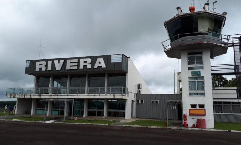 Uruguay inauguró el Aeropuerto Internacional de Rivera.