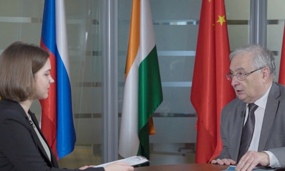 Mikhail Natenzon: Cada país BRICS ha adoptado su propio programa nacional de desarrollo de telemedicina.