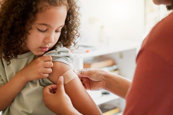 Brasil ha priorizado el grupo de edad para la vacunación contra el dengue.