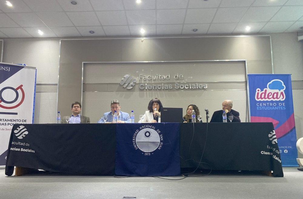 Argentina: Exitosa charla con expertos rusos y argentinos se realizó en la Uiversidad Nacional de San Juan.