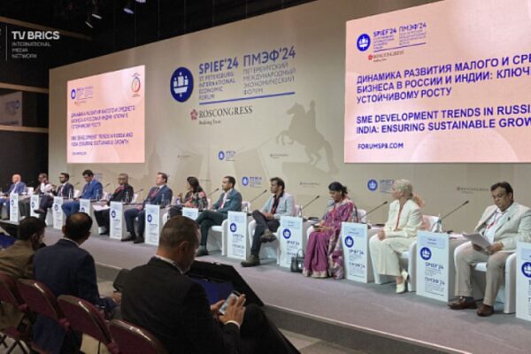 Comenzó el 27.º Foro Económico Internacional de San Petersburgo en Rusia