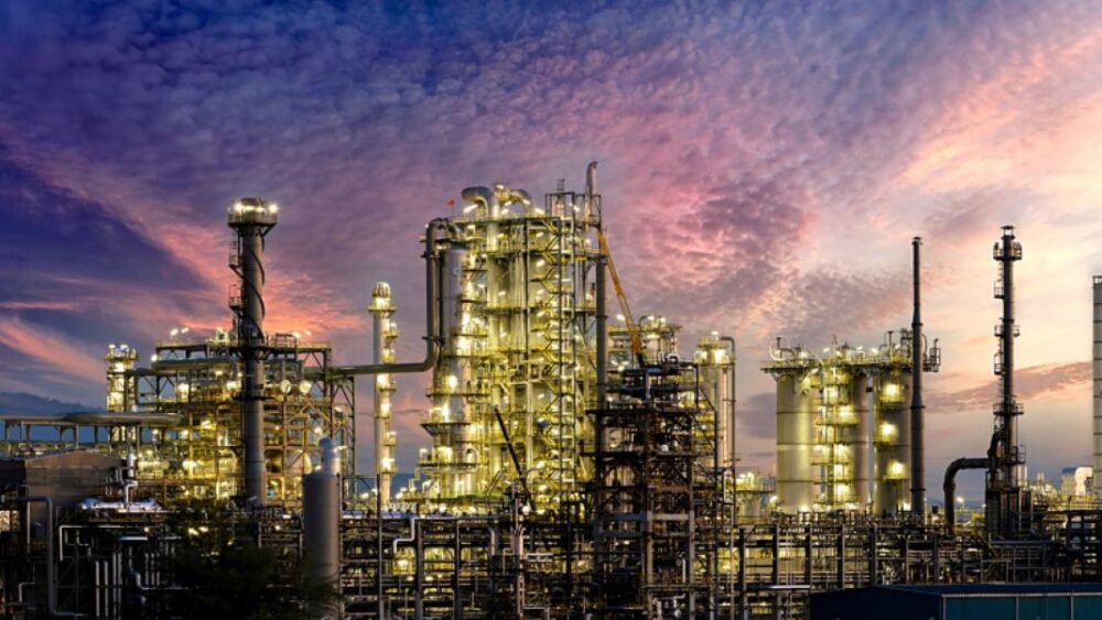 Egipto pretende aumentar la capacidad de producción petroquímica en un 170%