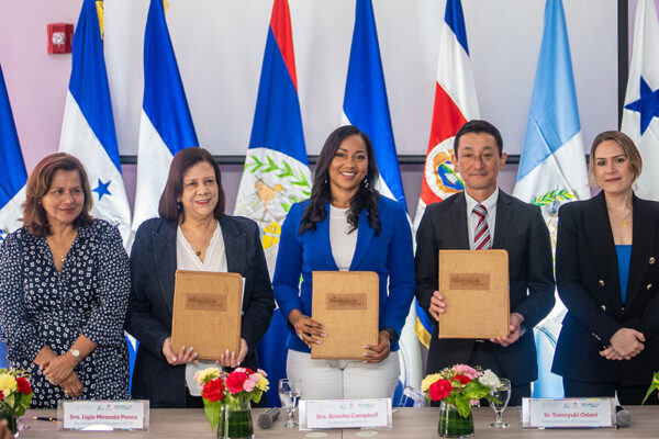Nicaragua | SITCA y JICA firman convenio para impulsar el turismo sostenible