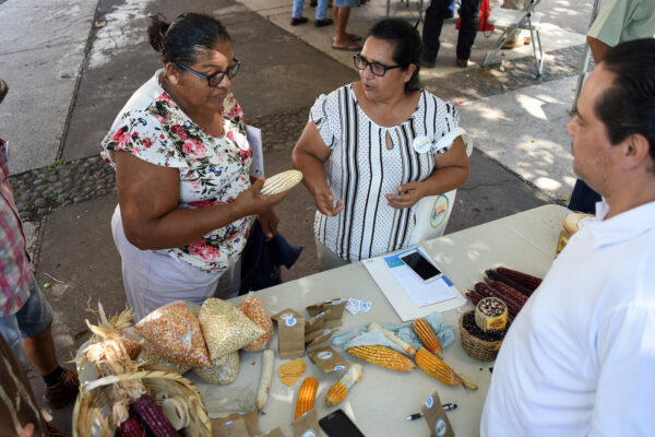 Costa Rica | La confianza de los consumidores en la economía vuelve al rango “neutro”