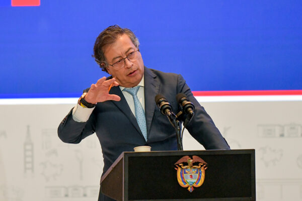 Colombia | Presidente Petro plantea construir una nueva juridicidad que permita a la humanidad sobrevivir a la crisis climática