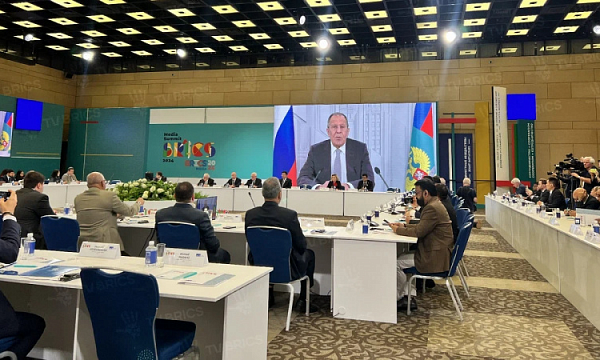 La Cumbre de Medios de Comunicación de los BRICS reúne en la capital rusa a representantes de los medios de 45 países La Cumbre de Medios de Comunicación de los BRICS reúne en la capital rusa a representantes de los medios de 45 países