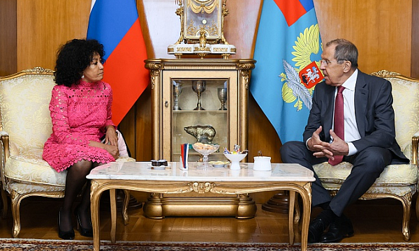 Ministro de Asuntos Exteriores ruso habla de la interacción de los BRICS con la ex ministra de Asuntos Exteriores sudafricana Ministro de Asuntos Exteriores ruso habla de la interacción de los BRICS con la ex ministra de Asuntos Exteriores sudafricana