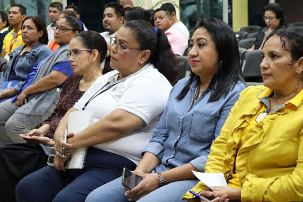 Nicaragua | Personal de la institución se capacita en materia de transformación tecnológica 