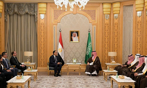 Arabia Saudita planea invertir 5 mil millones de dólares en Egipto para fortalecer lazos económicos entre ambos países
