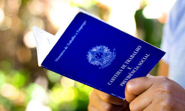 Brasil registra un aumento histórico en la creación de empleos formales Brasil registra un aumento histórico en la creación de empleos formales