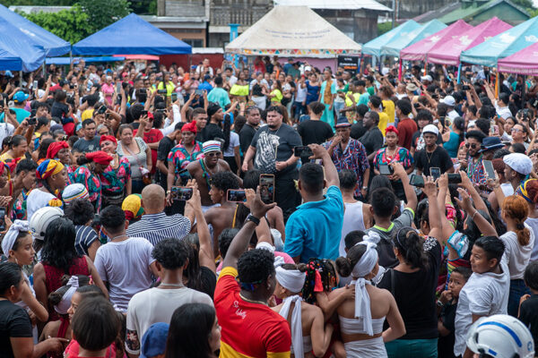 Nicaragua | Carnaval Caribeño inundó calles de Corinto, Chinandega