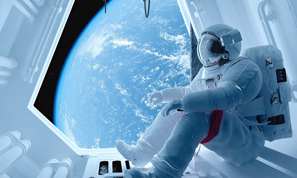 China se prepara para el relevo de tripulación en su estación espacial a finales de octubre