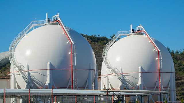Arabia Saudita lanza su primer proyecto de almacenamiento de gas natural