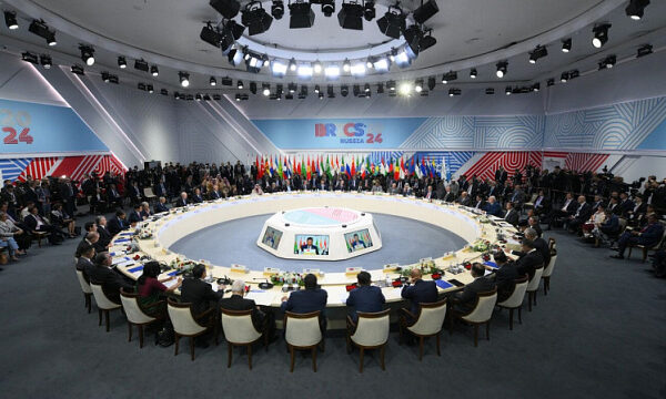Los países BRICS+ debatieron asuntos regionales y mundiales en la cumbre de Kazán