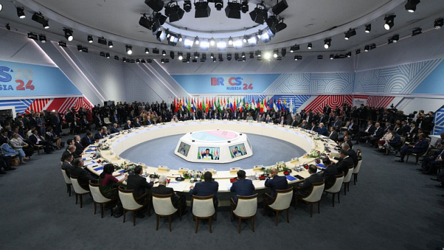 Los países BRICS+ debatieron asuntos regionales y mundiales en la cumbre de Kazán