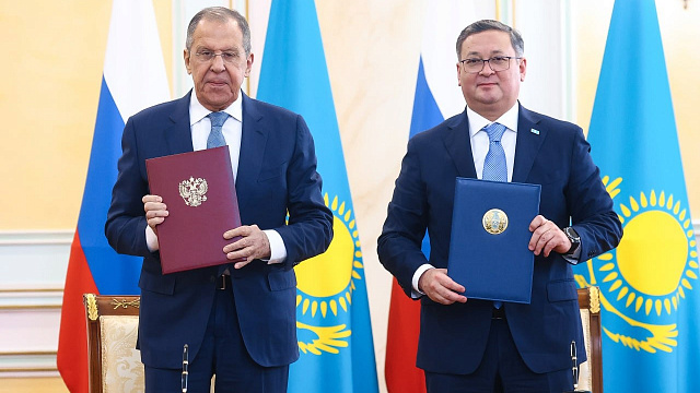 El ministro de Asuntos Exteriores ruso, Serguéi Lavrov: Kazajistán está invitado a los BRICS como país socio