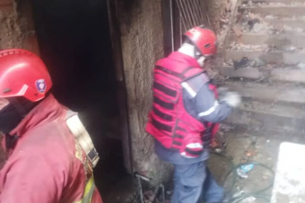Venezuela | Autoridades investigan incendio que deja nueve fallecidos en Coche