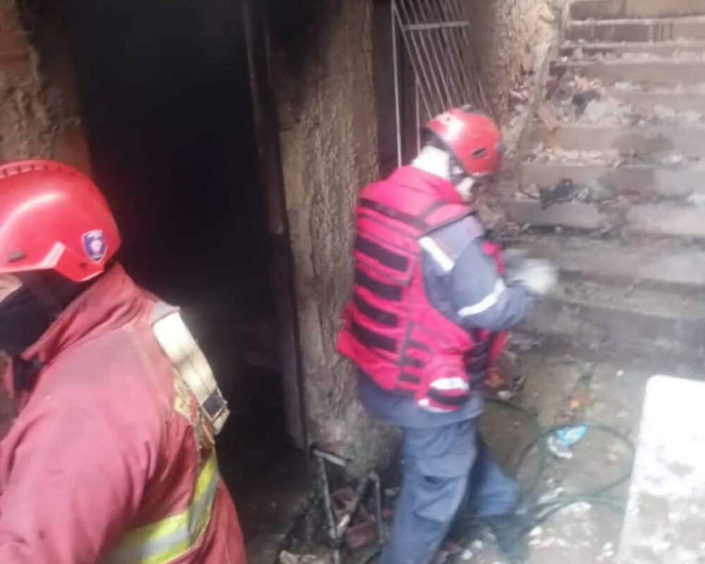 Venezuela | Autoridades investigan incendio que deja nueve fallecidos en Coche