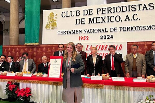 La red de medios TV BRICS recibe un premio profesional internacional en México