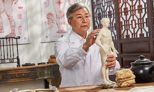 Bielorrusia y China fortalecen la cooperación en medicina tradicional china