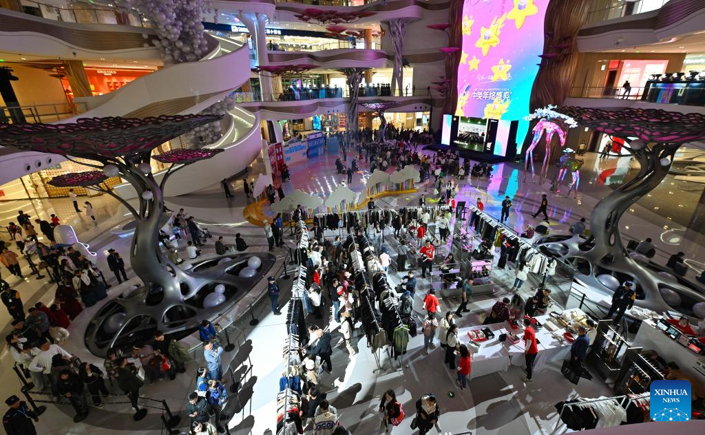 China | Mercado de consumo turístico de Hainan entra en temporada alta