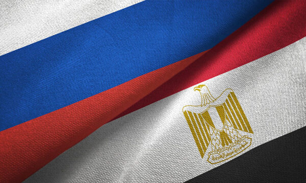 Presidentes de Egipto y Rusia debatieron la creación de una zona industrial rusa en la zona del Canal de Suez