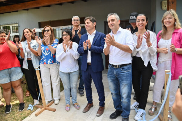 Argentina  | Provincia de Buenos Aires |  Kicillof y Larroque inauguraron una Casa de Abrigo en Villa Gesell