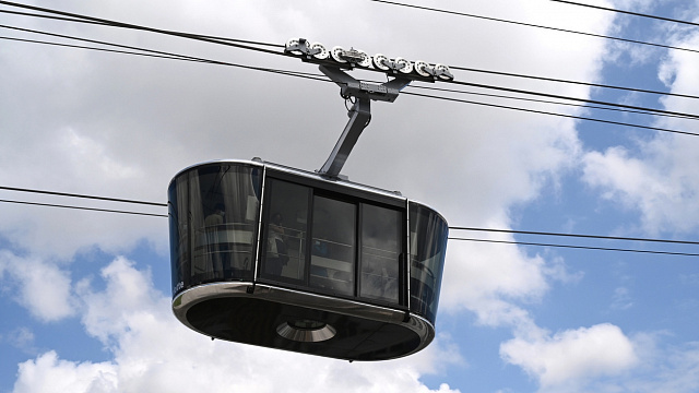 Avanza primer teleférico transnacional entre Rusia y China