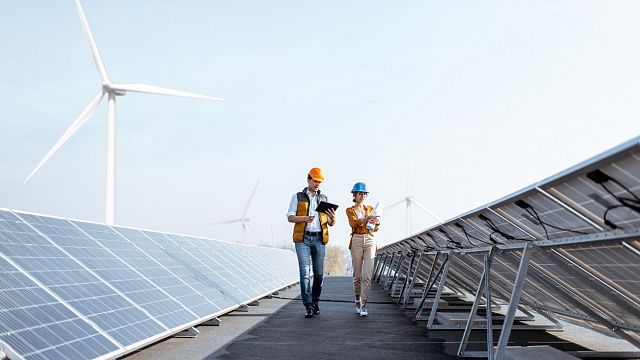Indonesia inaugura 37 proyectos estratégicos para alcanzar la autosuficiencia energética