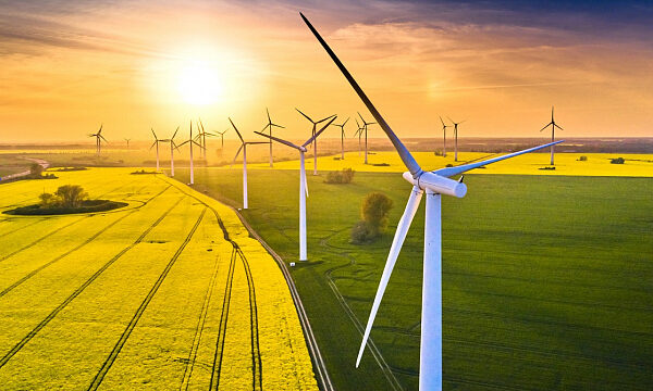 Energías renovables representan la cifra récord del 56% de la capacidad total instalada en China