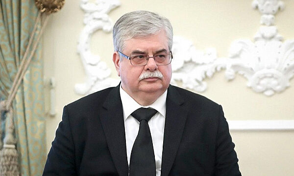 Embajador de la Federación de Rusia en Teherán, Alexéi Dedov: la aplicación del ALC entre la UEE e Irán comenzará en un futuro próximo