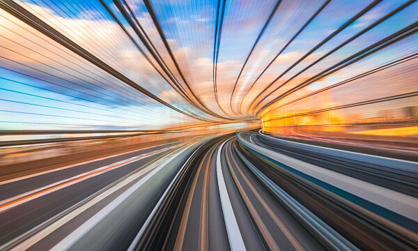 India avanza hacia el futuro con el tubo de transporte público de ultra alta velocidad más largo del mundo