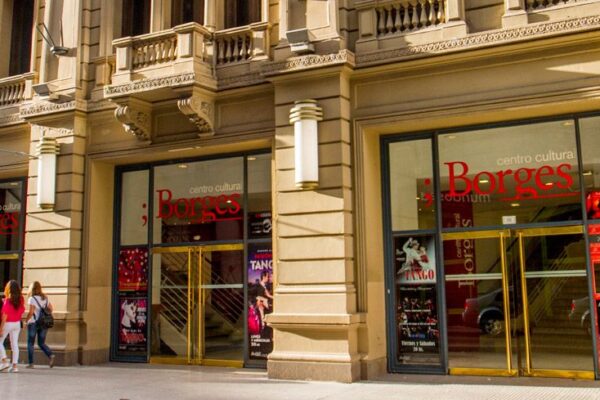 Argentina | Tras los pasos de Borges en Argentina: bares, laberintos y rincones literarios