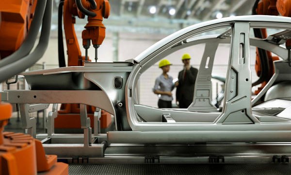 Primer ministro de India destaca avances en industria automotriz y electrónica
