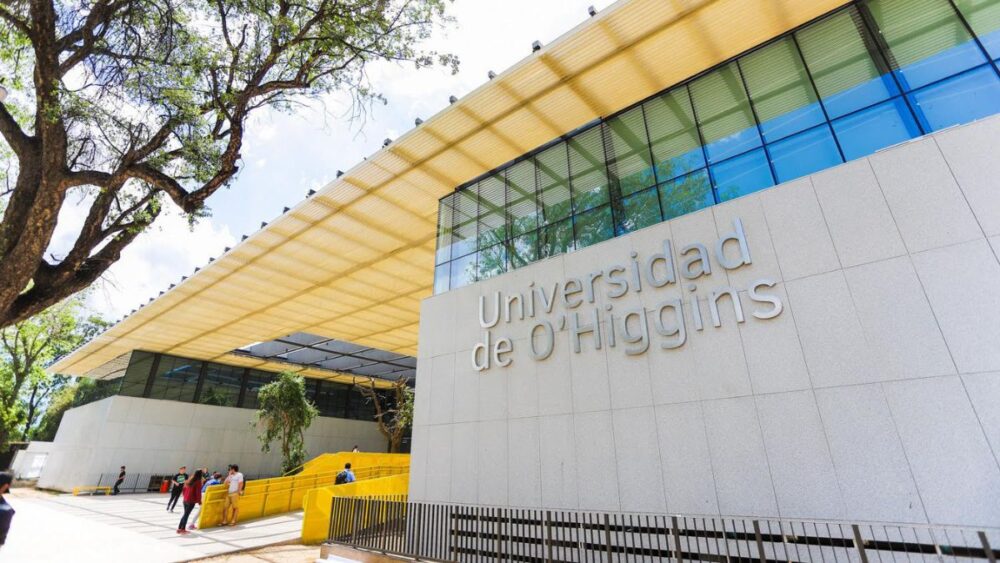 Chile | UOH inicia su año académico 2025 con nuevos reglamentos de Estudios de Pregrado y Estudiantil