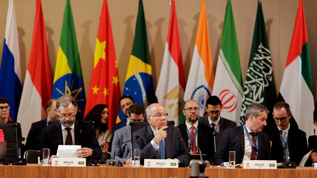 Ministros de Asuntos Exteriores de los BRICS se reúnen en Río de Janeiro