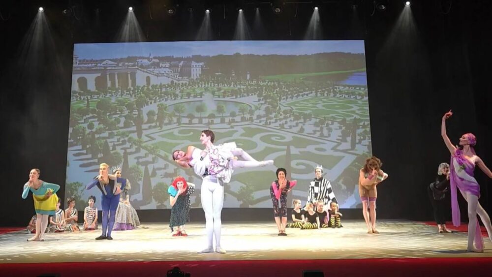 Jóvenes artistas y blogueros extranjeros comparten sus impresiones sobre Rusia.