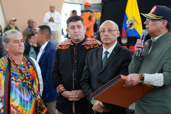 Colombia | 'La juventud colombiana debe recoger el testimonio y hacerlo mejor': presidente Petro