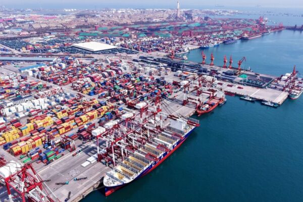 China responde a EEUU con 84% de aranceles adicionales: “El pueblo chino nunca se ha dejado intimidar por la coerción”.