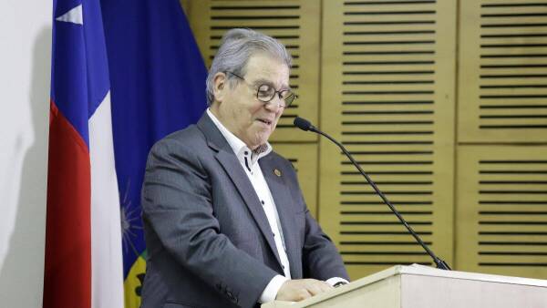 Chile | Sergio Campos se despide de Radio Cooperativa y de la docencia en la UChile: Adiós a una leyenda del periodismo
