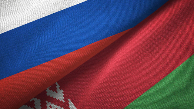 Dirigentes de Rusia y Bielorrusia debaten la producción conjunta de aviones