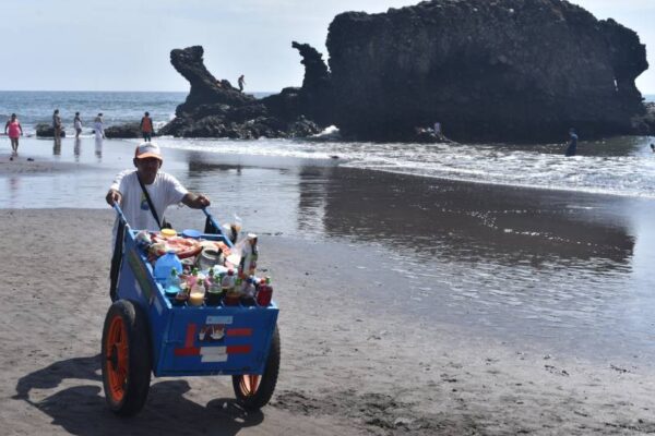 El Salvador | 10 cumbias salvadoreñas para armar la fiesta en la playa El Salvador | 10 cumbias salvadoreñas para armar la fiesta en la playa