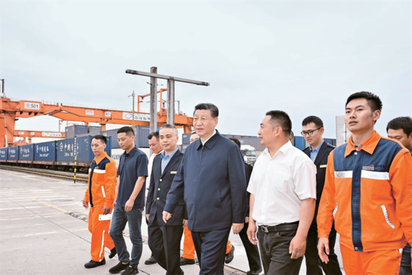 Xi Jinping: Avanzando hacia un Empleo Pleno de Alta Calidad.