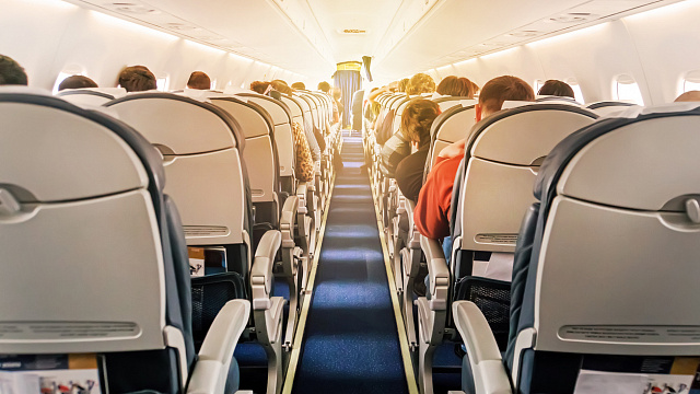 Tráfico aéreo internacional de pasajeros en China aumenta un 34% en el primer trimestre